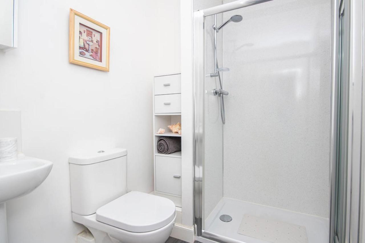 Flat 3 Barron House Apartment Неърн Екстериор снимка