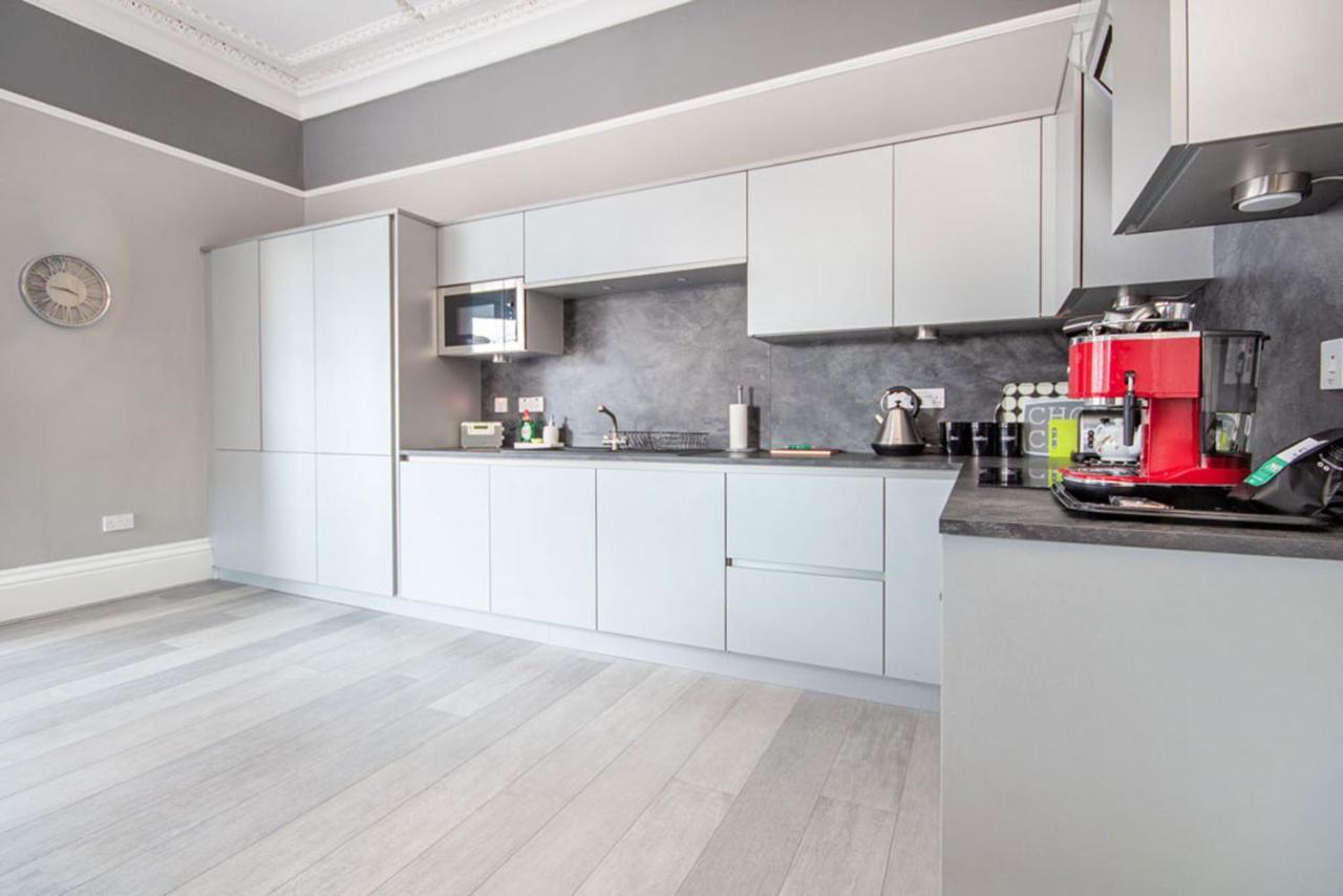 Flat 3 Barron House Apartment Неърн Екстериор снимка