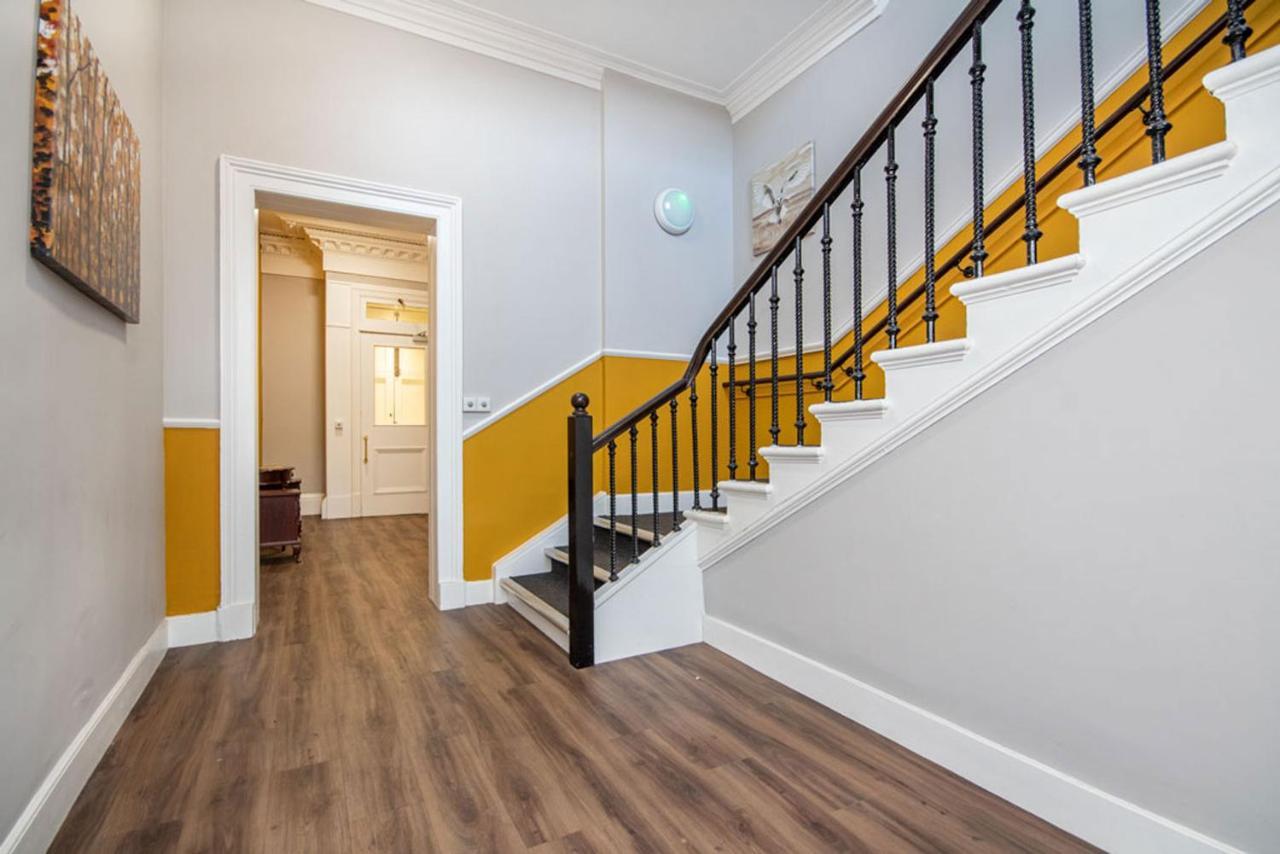 Flat 3 Barron House Apartment Неърн Екстериор снимка