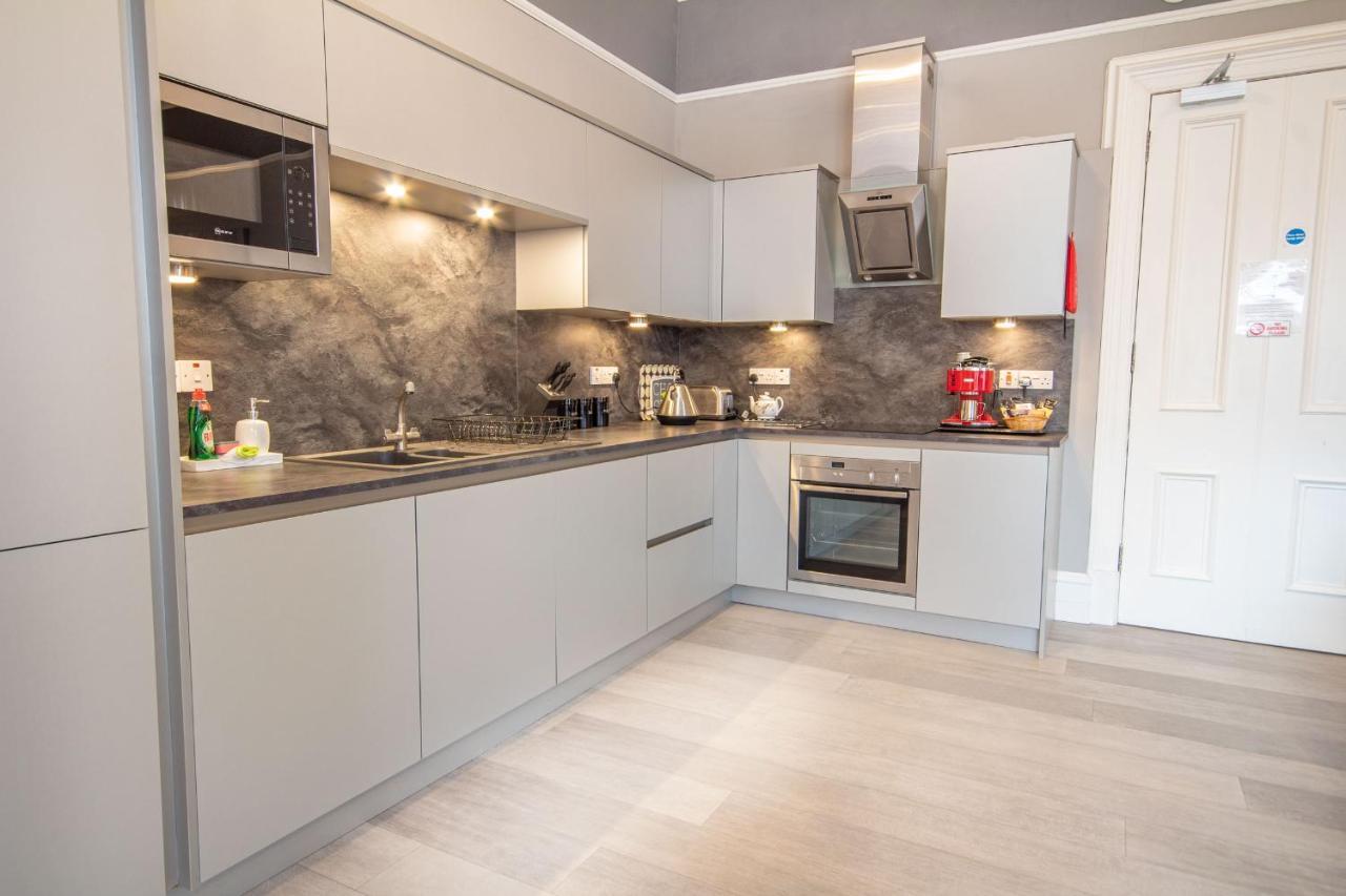 Flat 3 Barron House Apartment Неърн Екстериор снимка